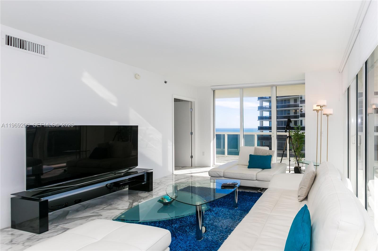 2906 2 / 2 1458 sq. ft. $ 2026-02-20 0 foto