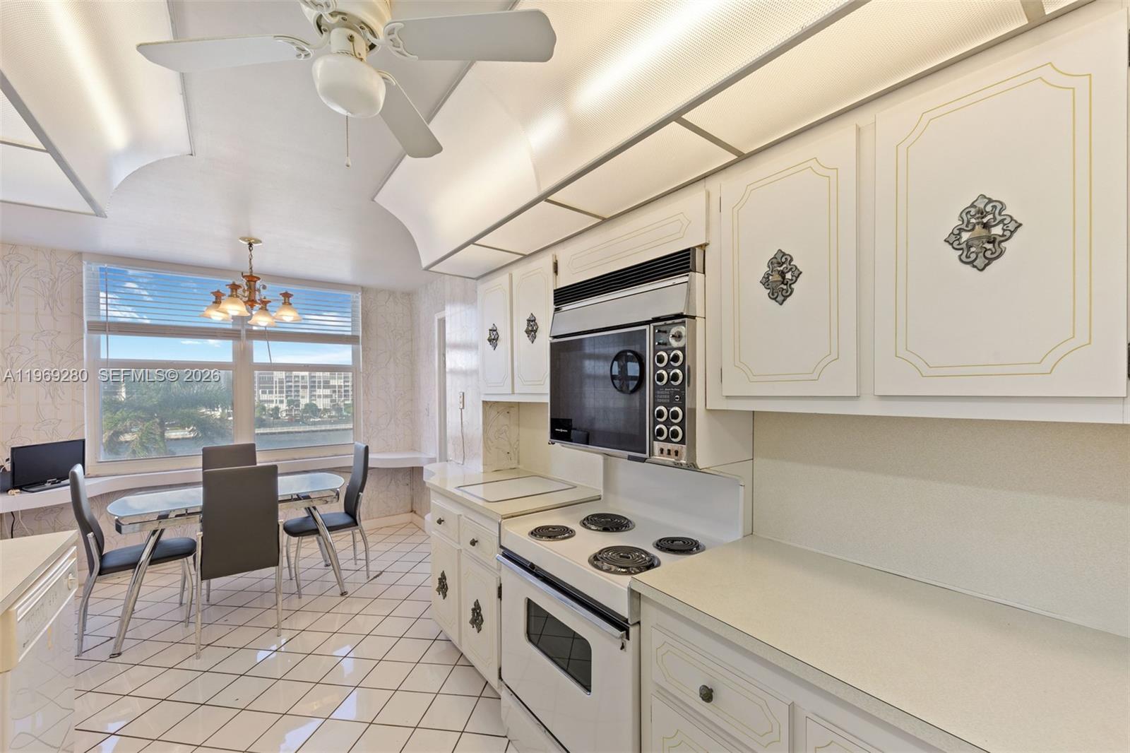 Photo of 2751 Ocean Dr #501N, Hollywood, Florida, 33019 -