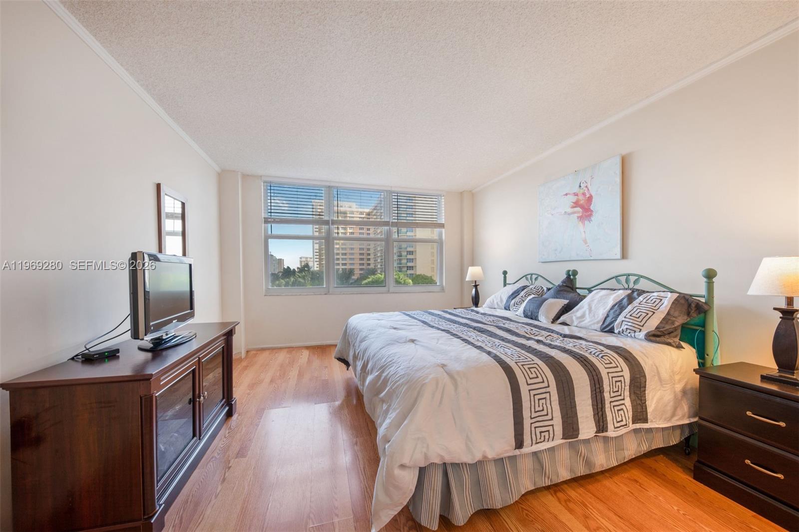 Photo of 2751 Ocean Dr #501N, Hollywood, Florida, 33019 -