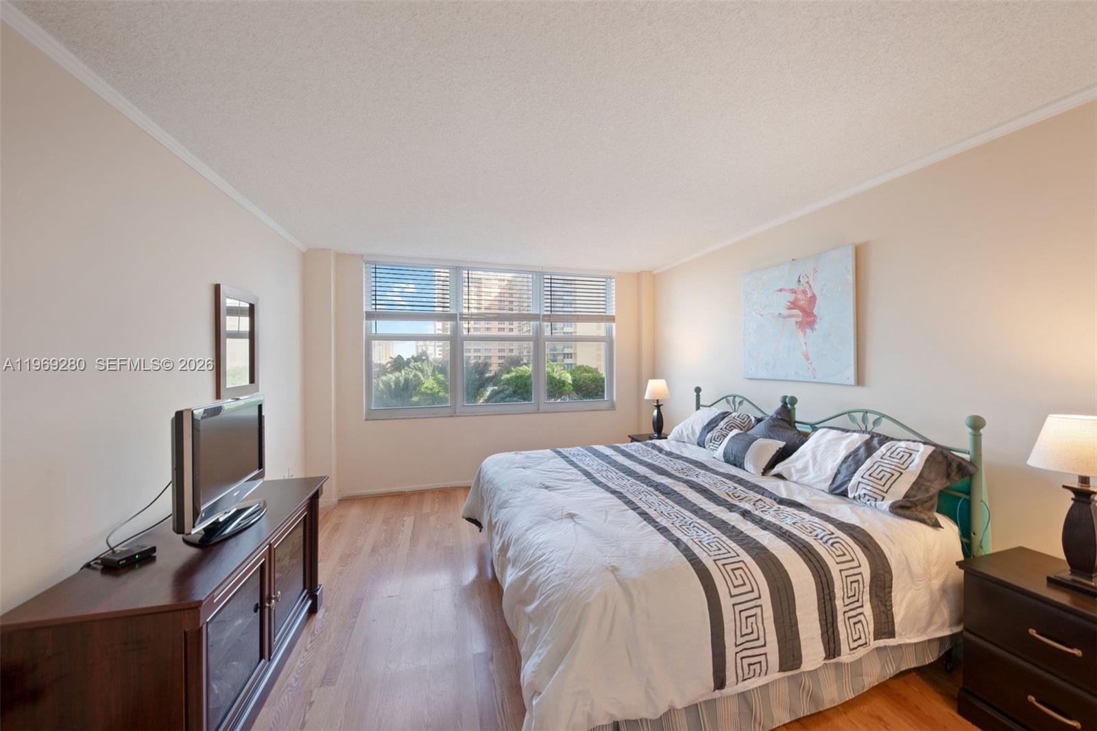 Photo of 2751 Ocean Dr #501N, Hollywood, Florida, 33019 -