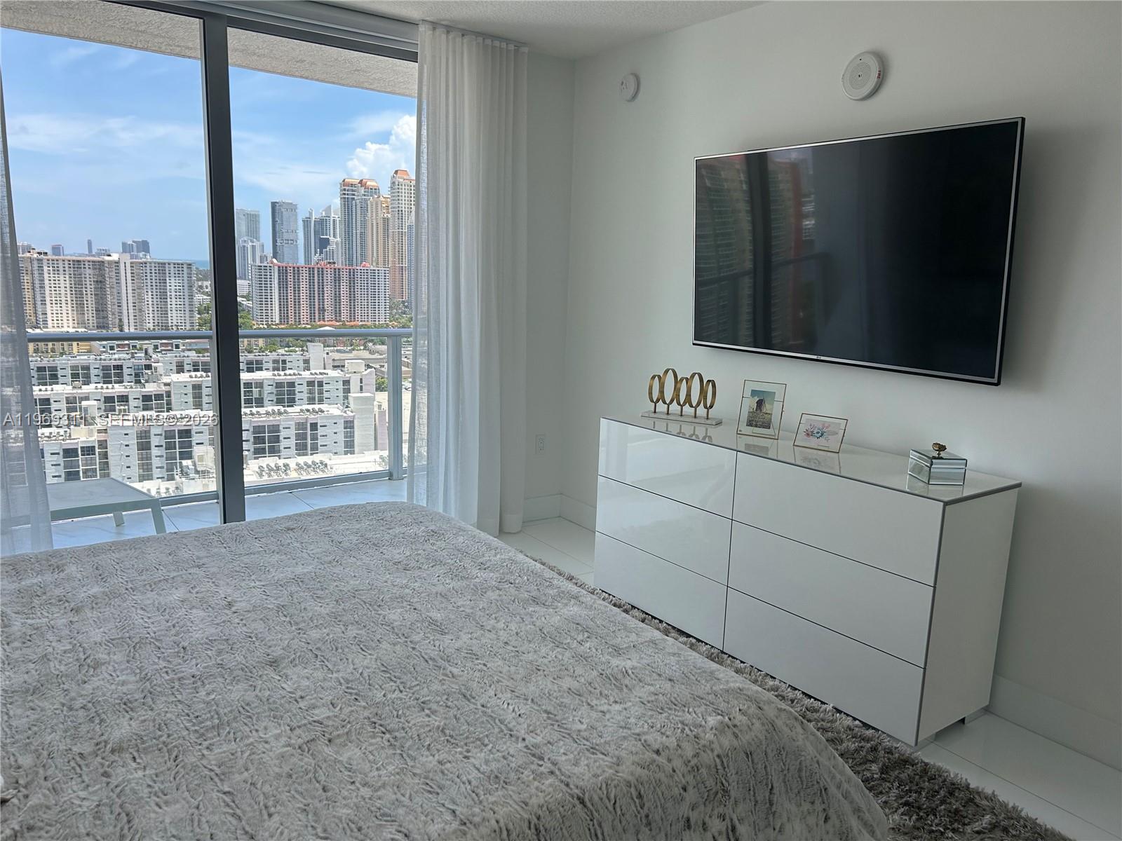 See details 4-2305 2 / 3 1541 sq. ft. $ 2026-02-20 0 Photo