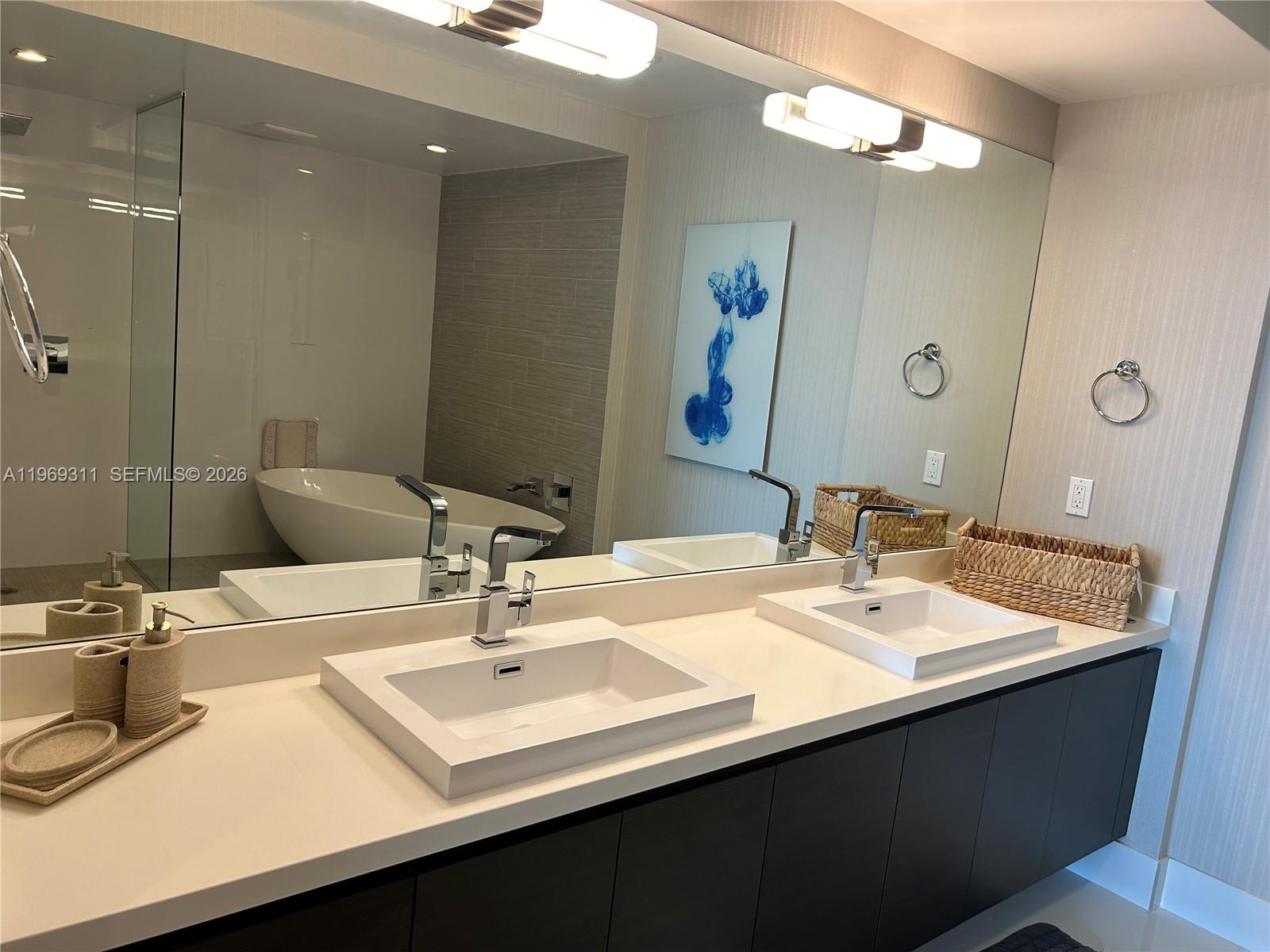 See details 4-2305 2 / 3 1541 sq. ft. $ 2026-02-20 0 Photo