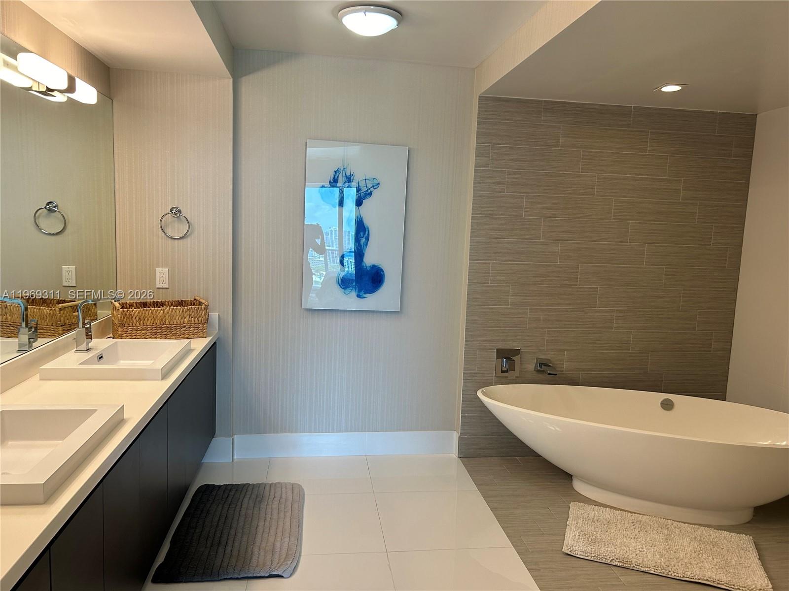 See details 4-2305 2 / 3 1541 sq. ft. $ 2026-02-20 0 Photo