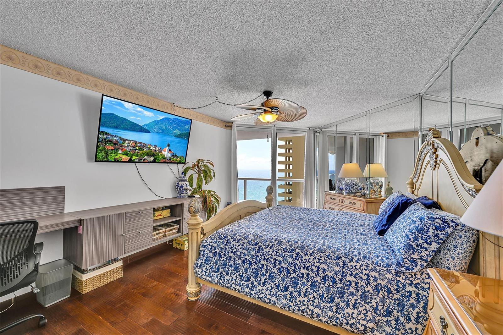 Photo of 16425 Collins #2011, Sunny Isles Beach, Florida, 33160 - Photo 33