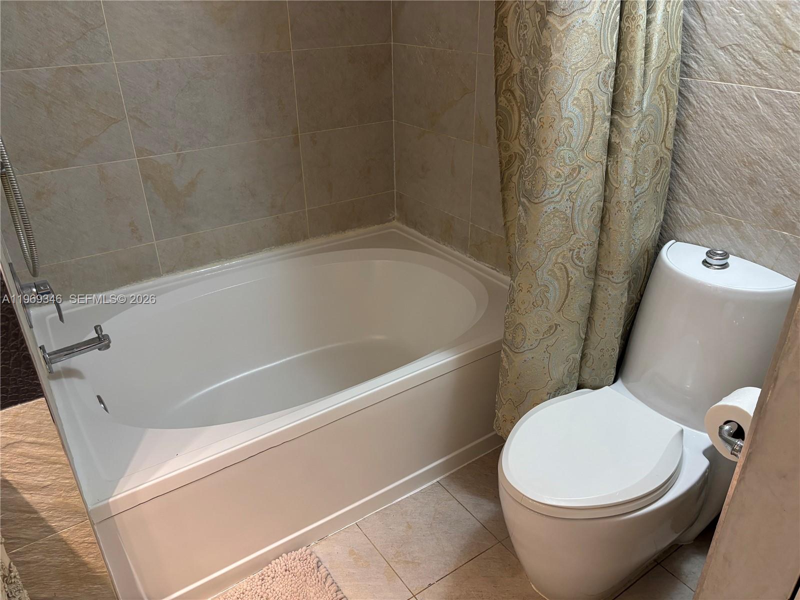 Photo of 17150 Bay Rd #2418, Sunny Isles Beach, Florida, 33160 -