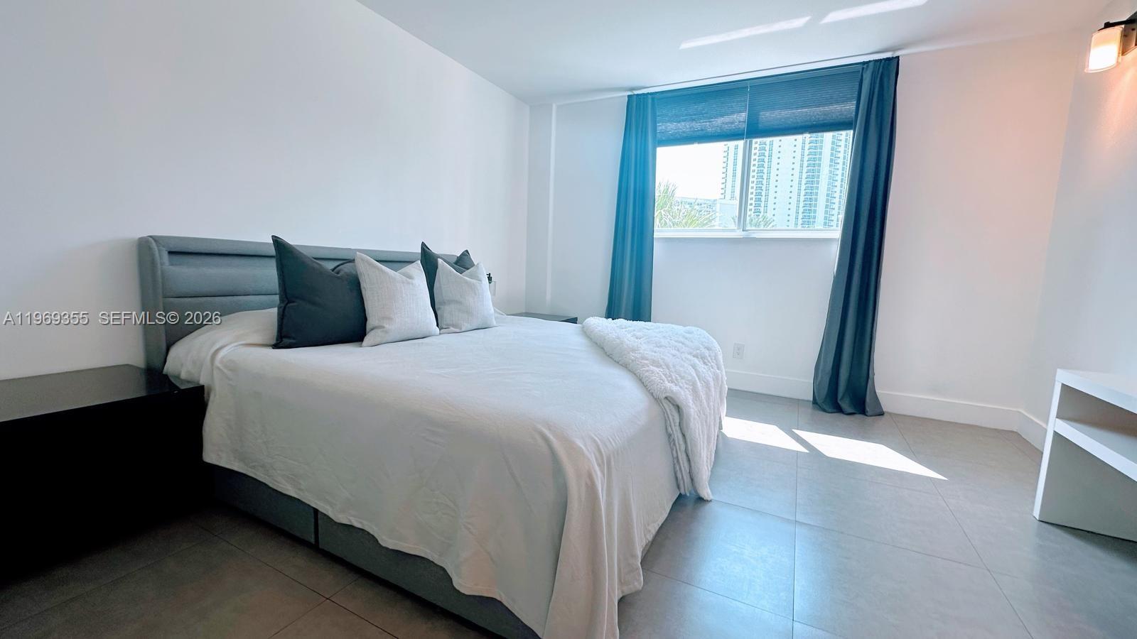 Photo of 19370 Collins Ave #319, Sunny Isles Beach, Florida, 33160 -