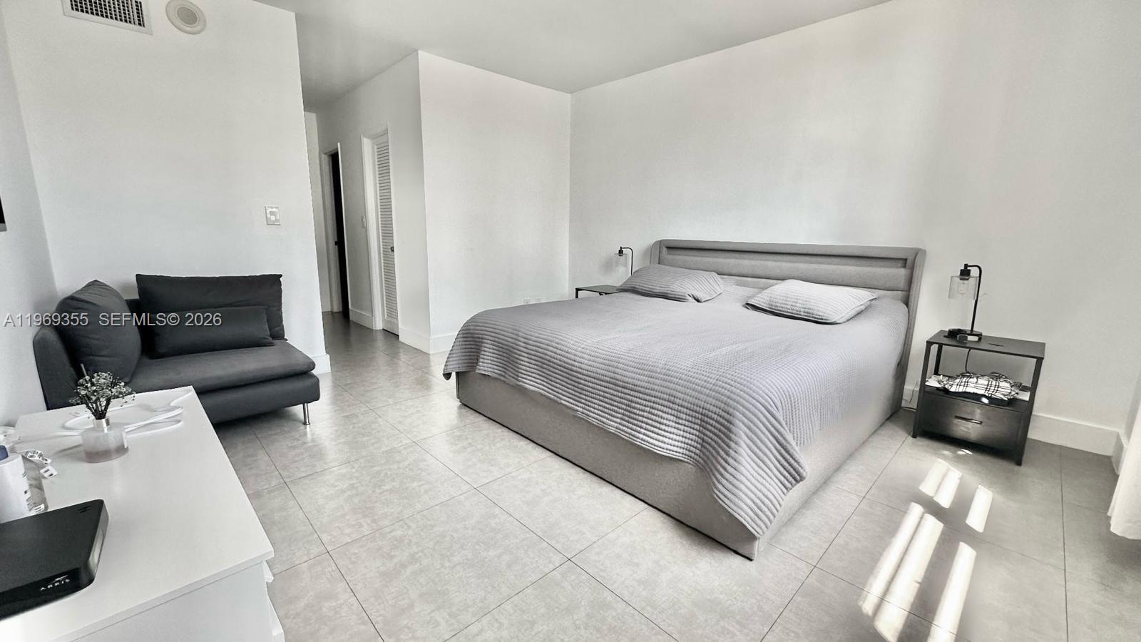 Photo of 19370 Collins Ave #319, Sunny Isles Beach, Florida, 33160 -