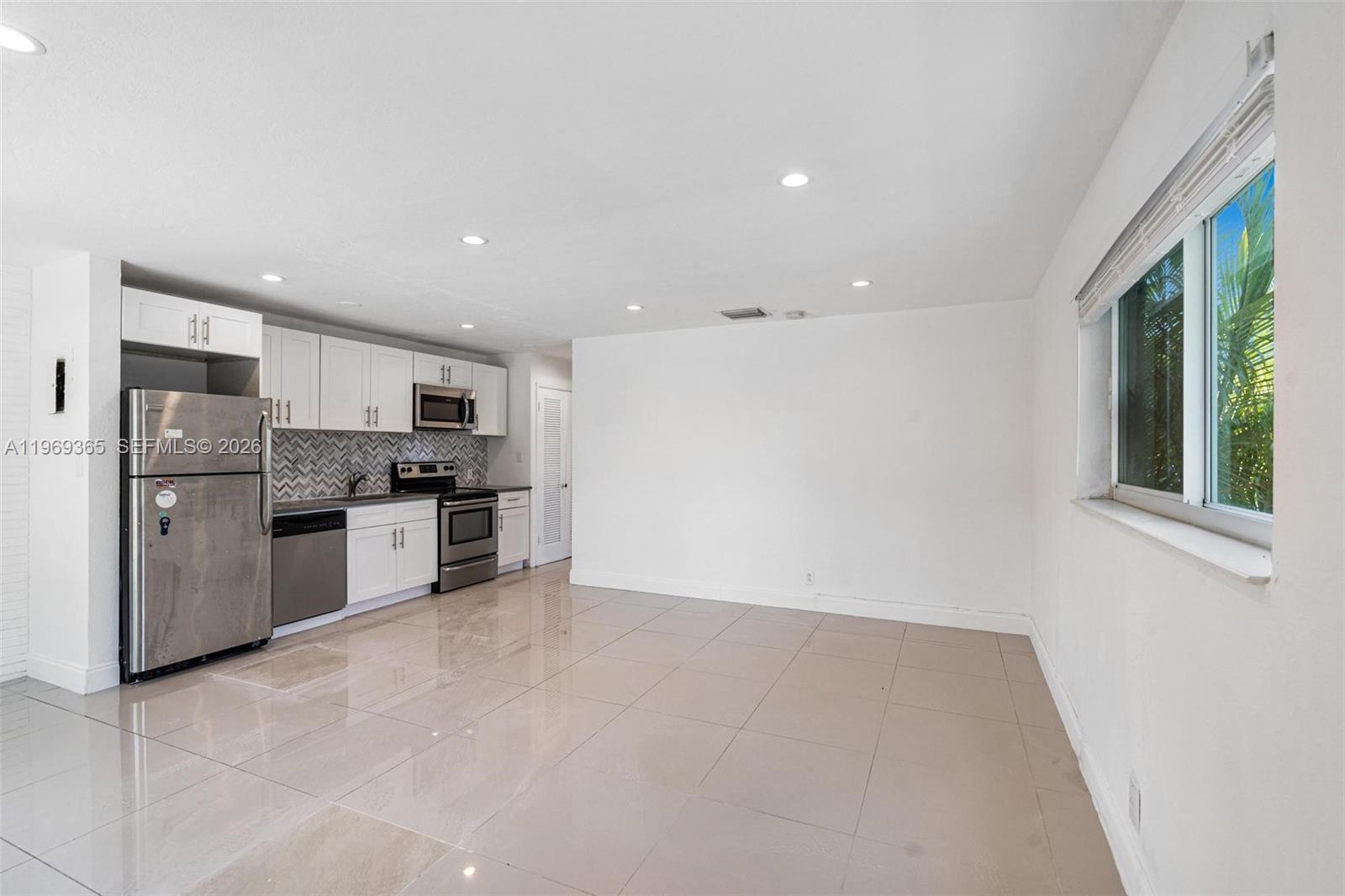 Подробнее / 7551 кв.футов $ 2026-02-20 0 Фото