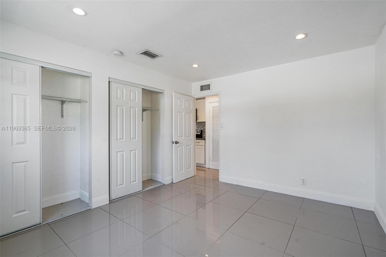 Подробнее / 7551 кв.футов $ 2026-02-20 0 Фото