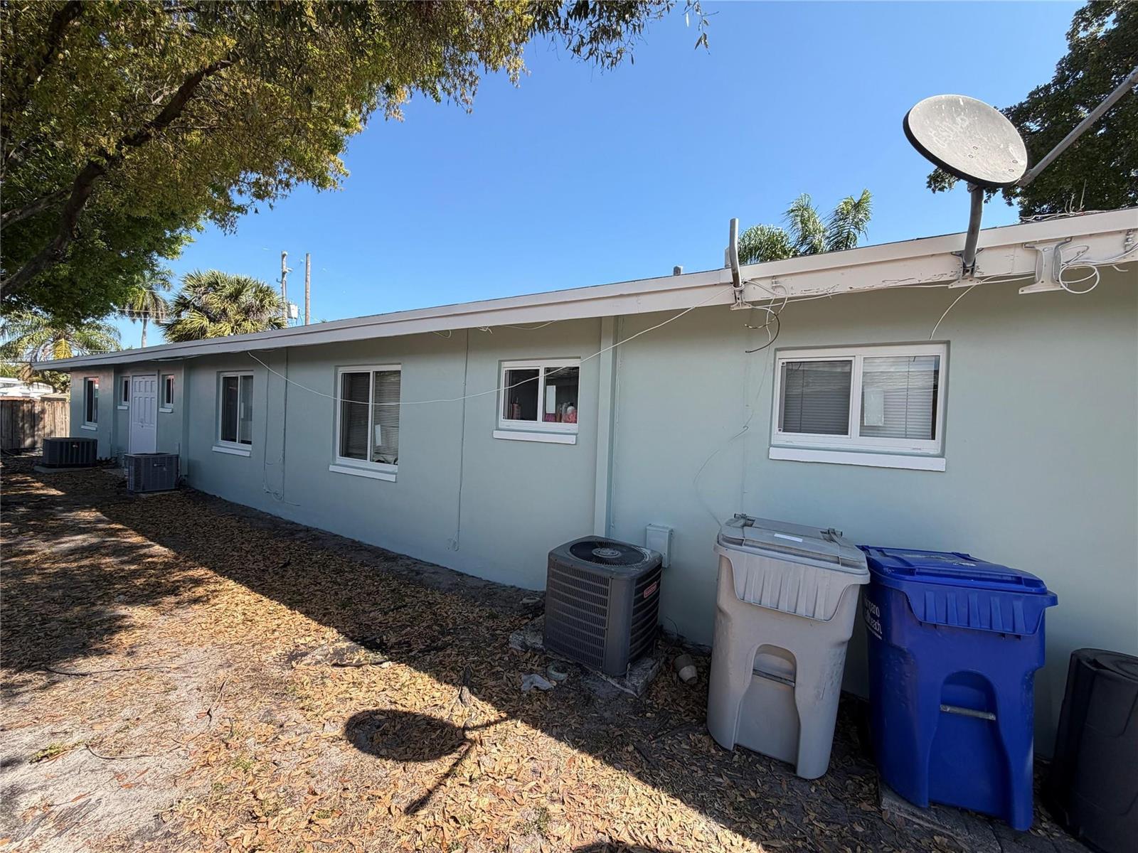   / 0 1982 sq. ft. $ 2026-04-17 0 foto