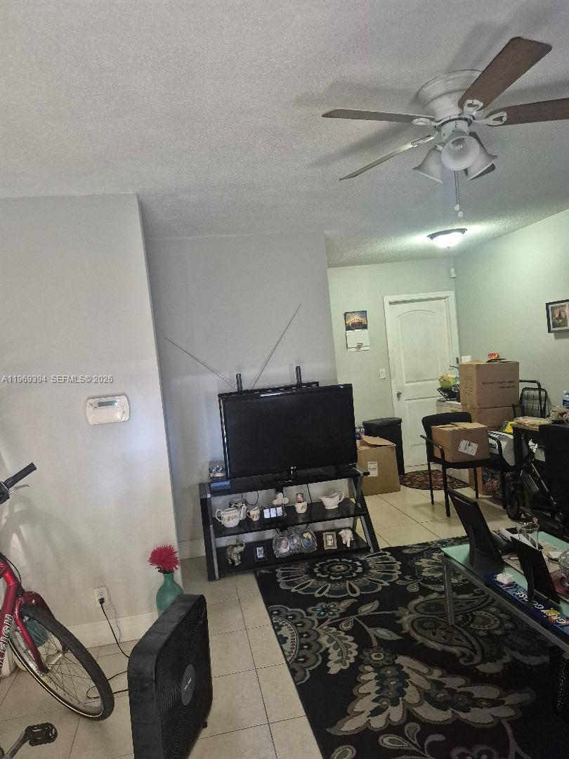   /  2161 кв.футов $ 2026-04-04 0 Фото