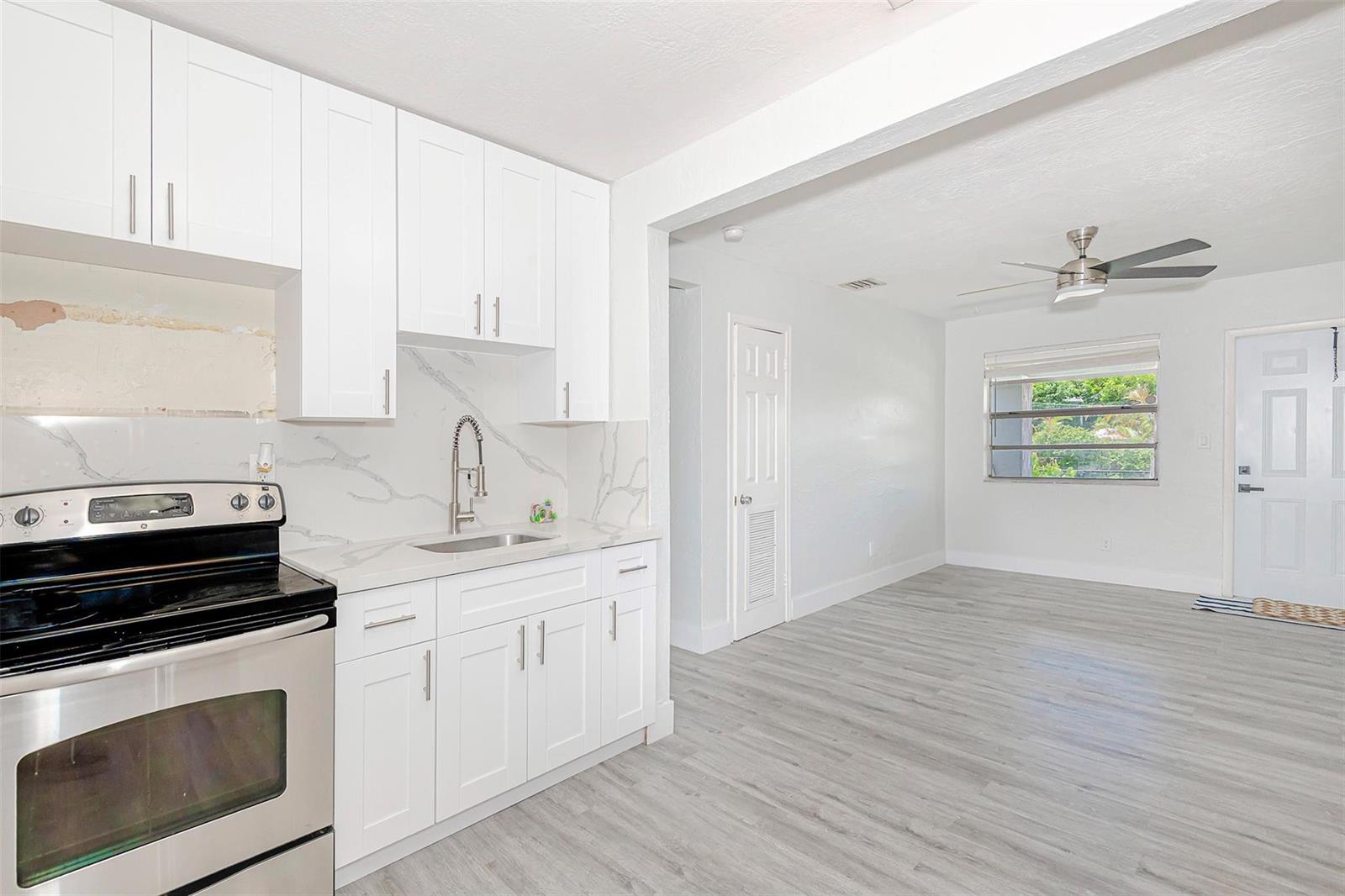   / 0 1401 sq. ft. $ 2026-06-21 0 foto