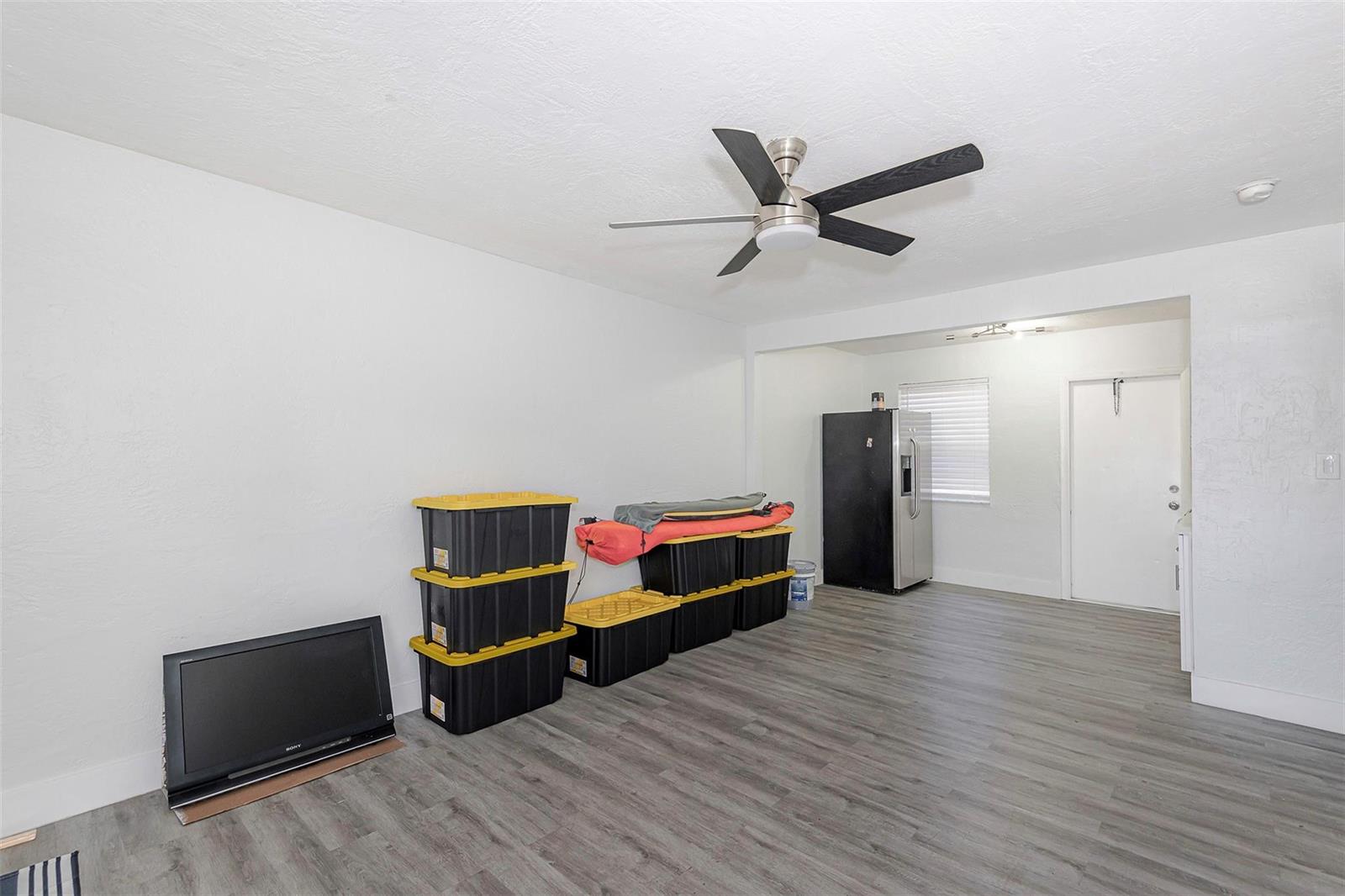   / 0 1401 sq. ft. $ 2026-06-21 0 foto