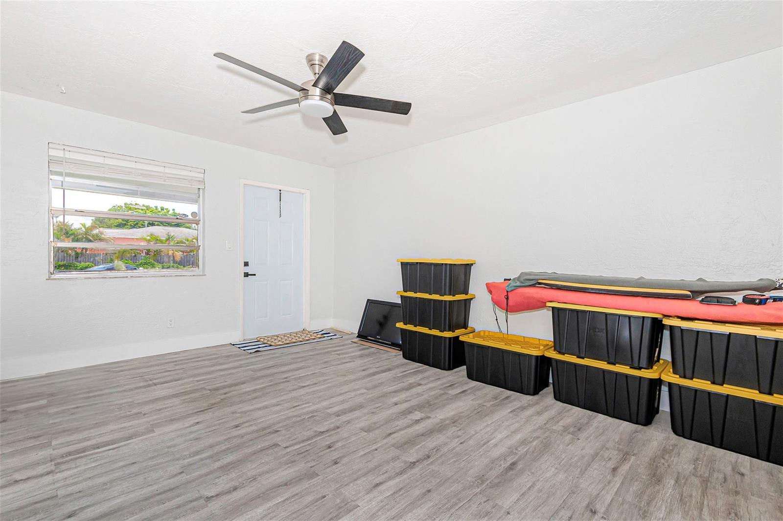   / 0 1401 sq. ft. $ 2026-06-21 0 foto