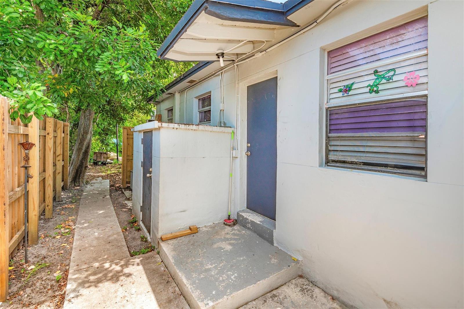   / 0 1401 sq. ft. $ 2026-06-21 0 foto