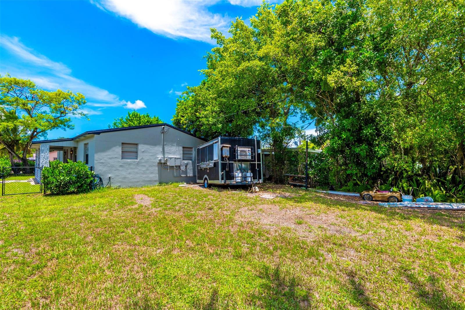   / 0 1401 sq. ft. $ 2026-06-21 0 foto