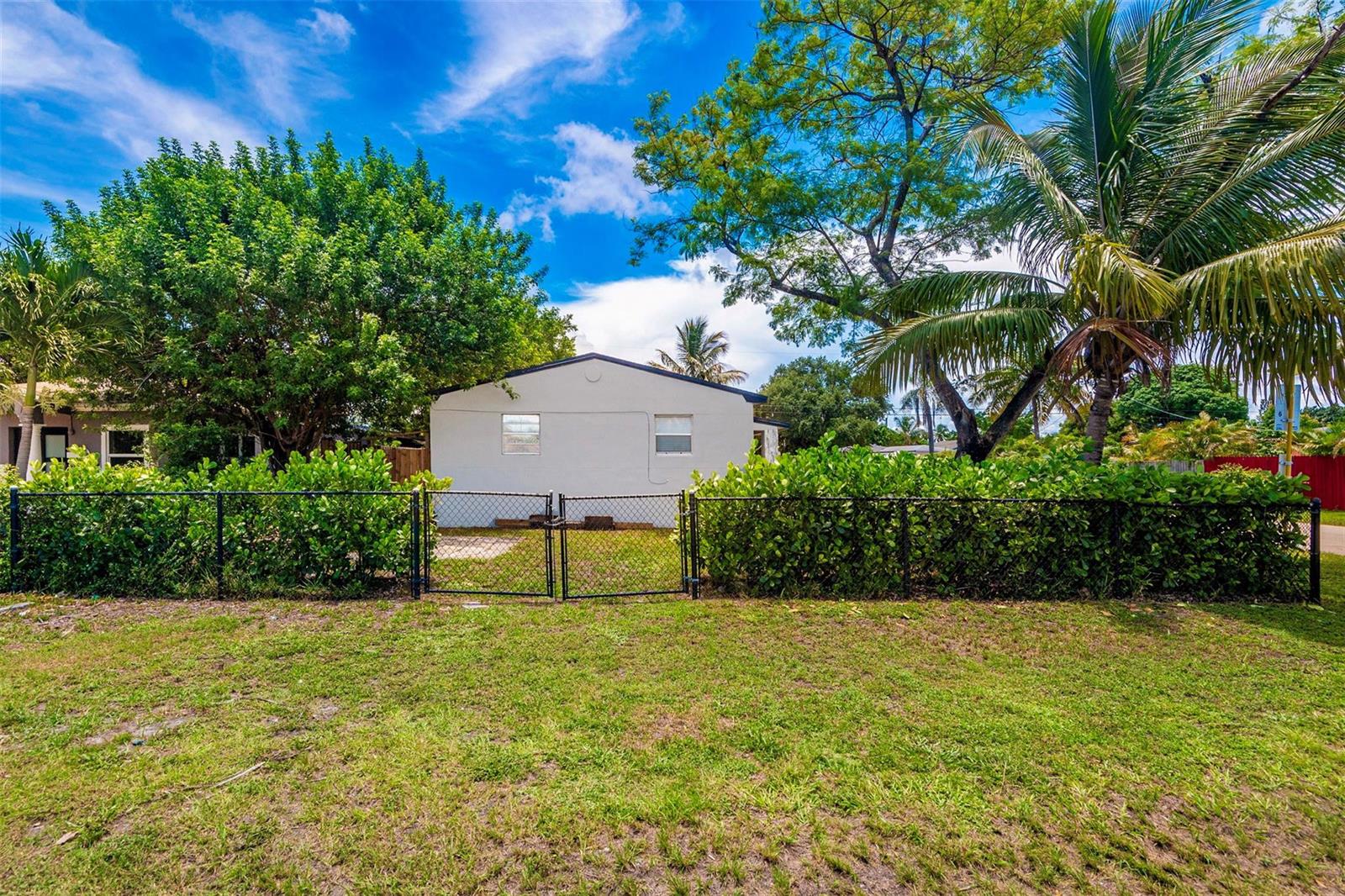   / 0 1401 sq. ft. $ 2026-06-21 0 foto