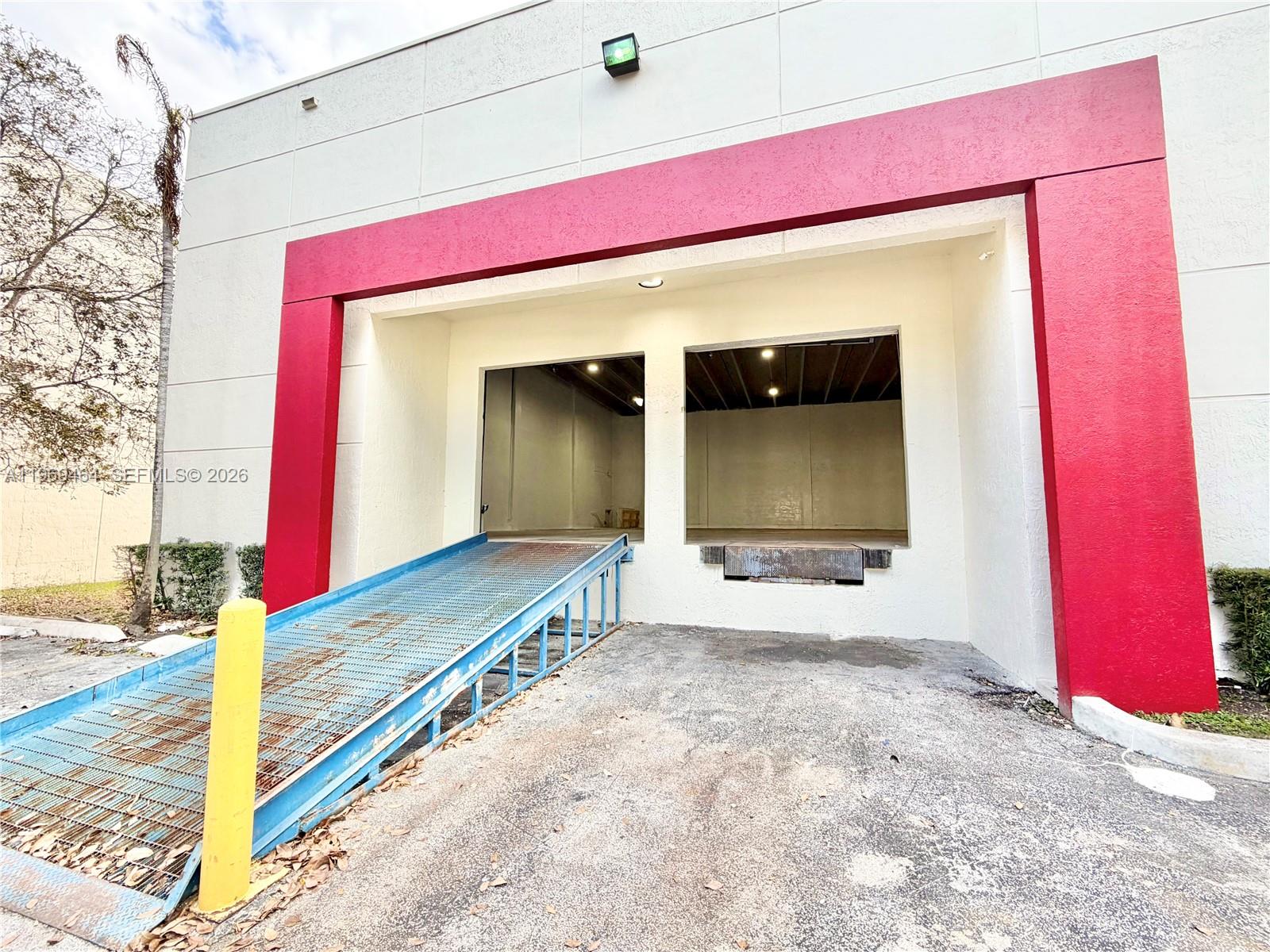   /   sq. ft. $ 2026-03-05 0 Photo