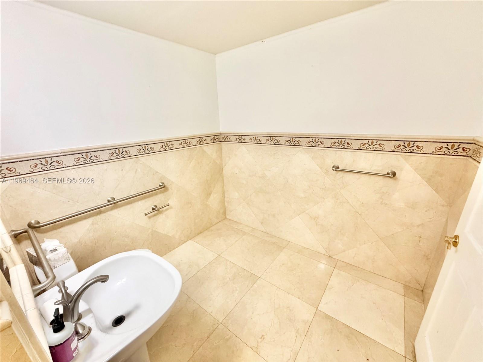   /   sq. ft. $ 2026-03-05 0 Photo