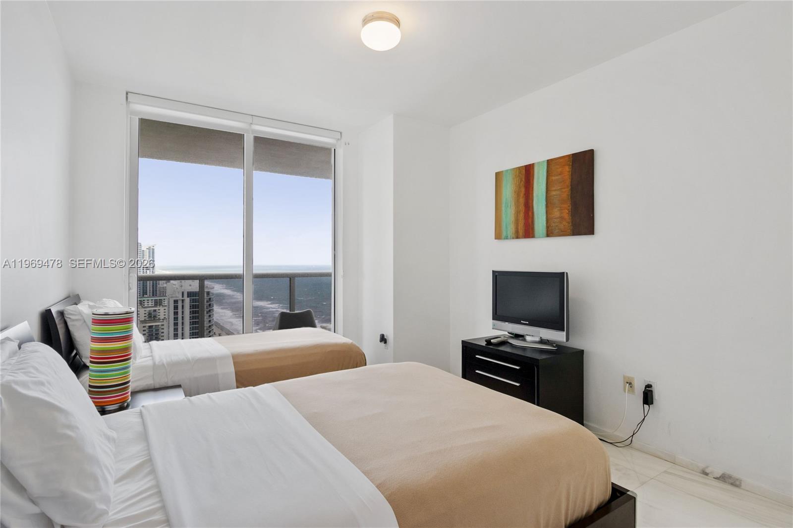 3211 2 / 2 1554 sq. ft. $ 2026-02-20 0 foto