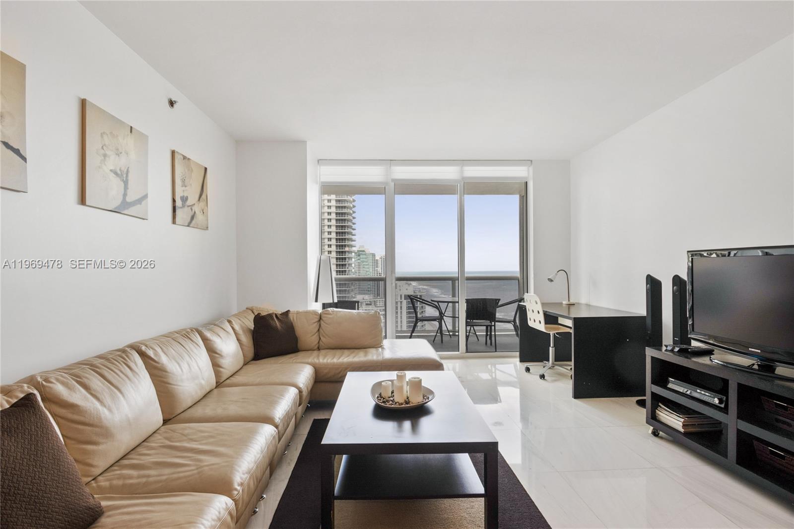 3211 2 / 2 1554 sq. ft. $ 2026-02-20 0 foto