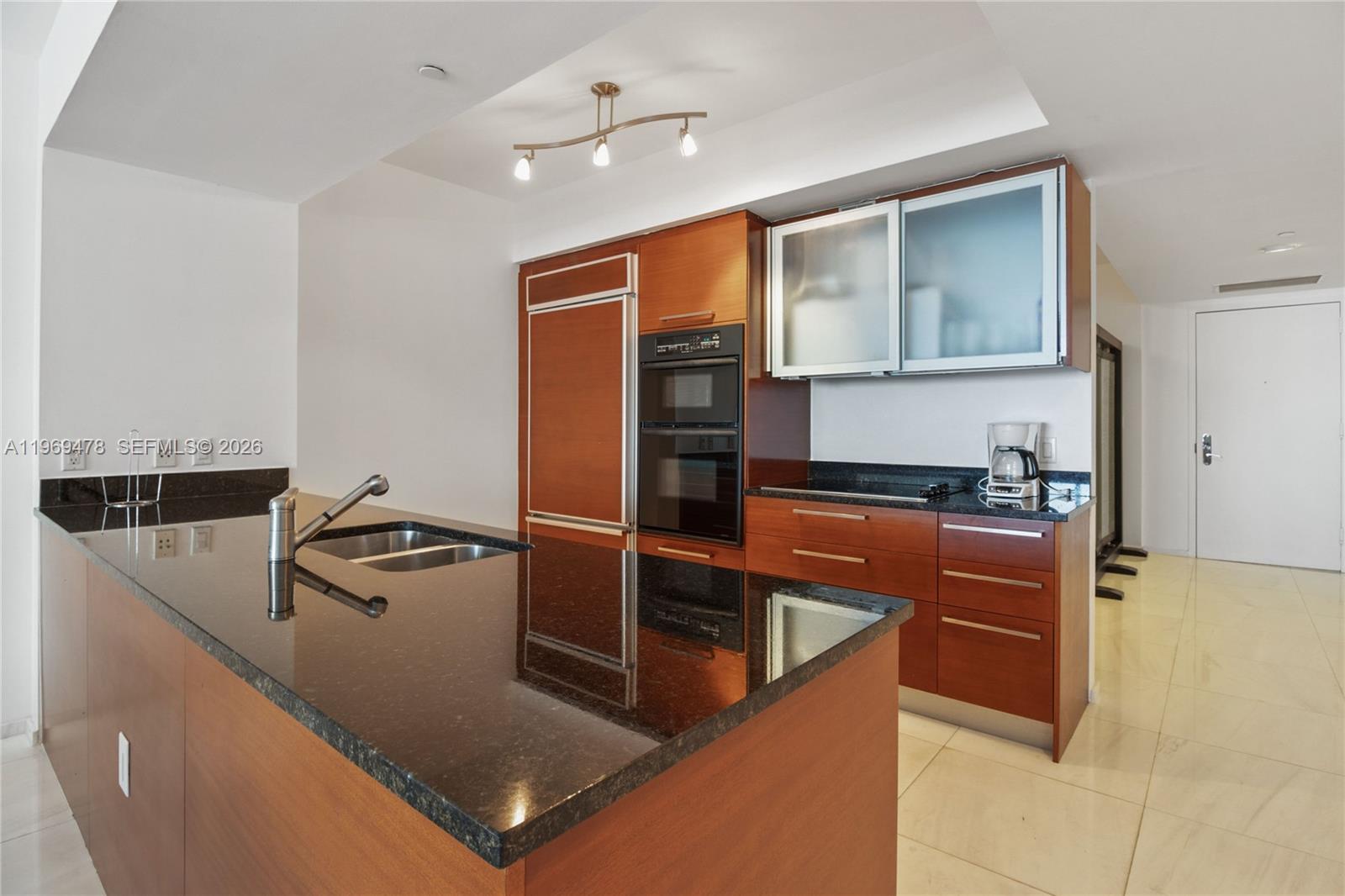 3211 2 / 2 1554 sq. ft. $ 2026-02-20 0 foto