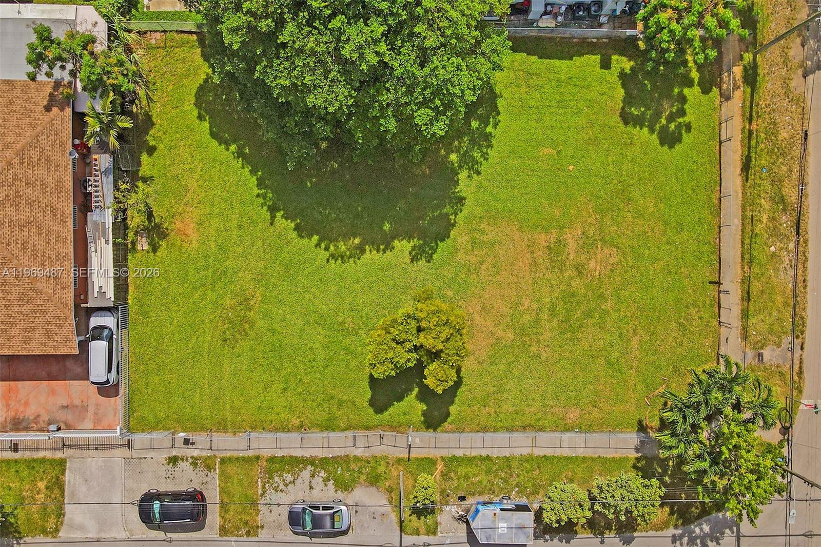   /   кв.футов $ 2026-02-20 0 Фото