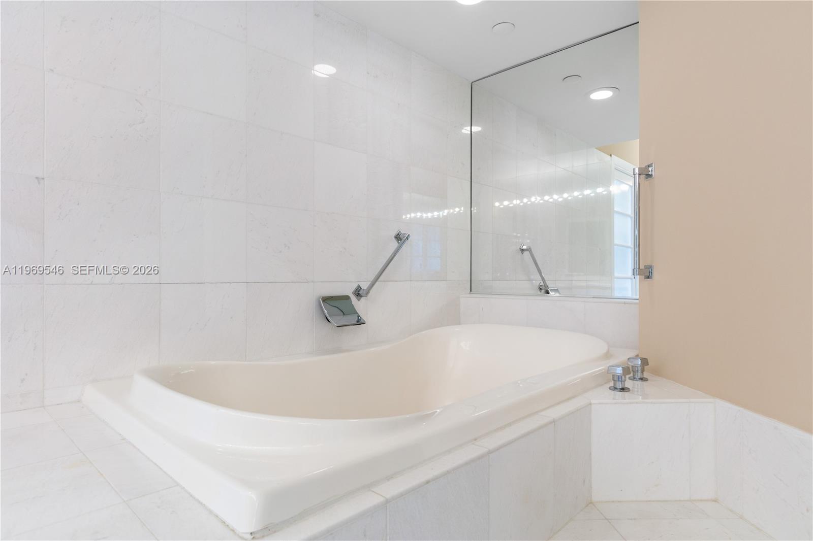 Photo of 3500 Mystic Pointe Dr  #2603, Aventura, Florida, 33180 - 