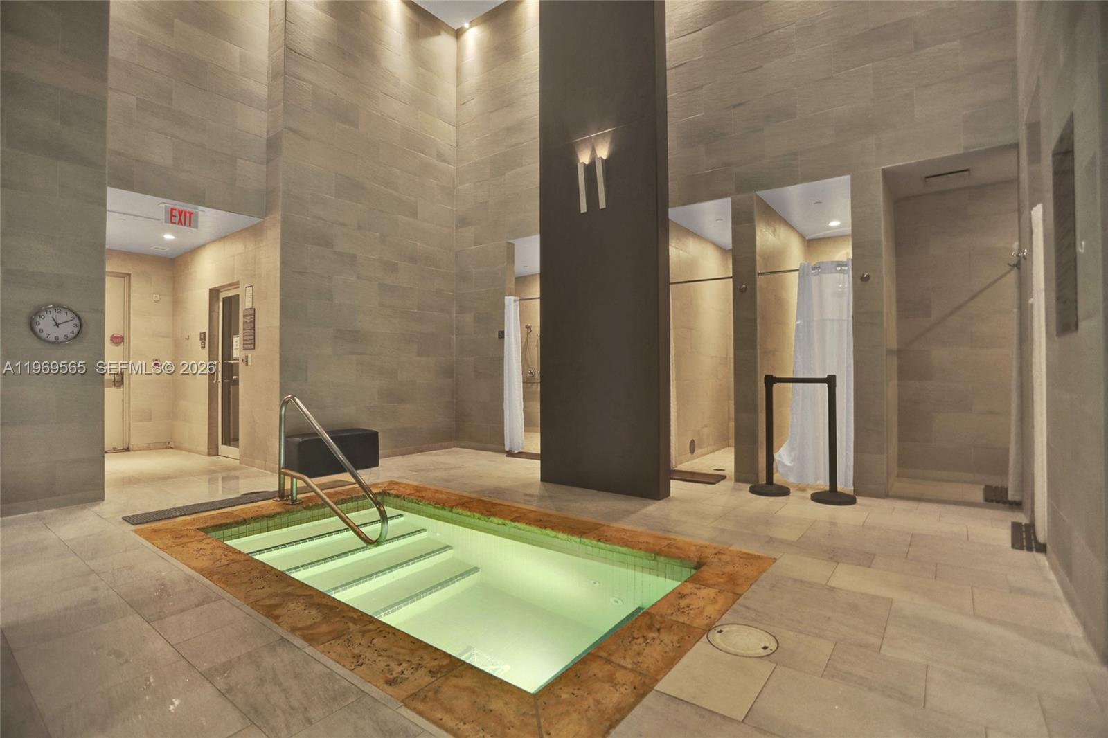2701 3 / 3 2065 sq. ft. $ 2026-04-27 0 foto