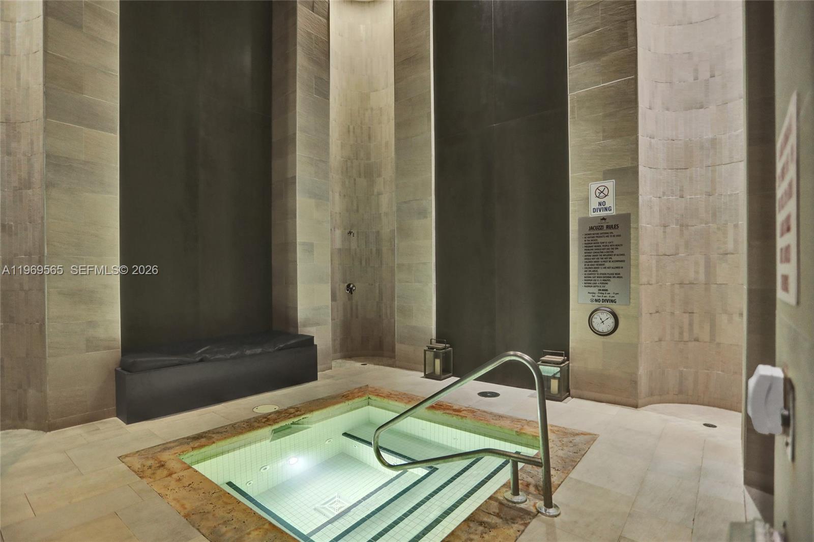 2701 3 / 3 2065 sq. ft. $ 2026-04-27 0 foto
