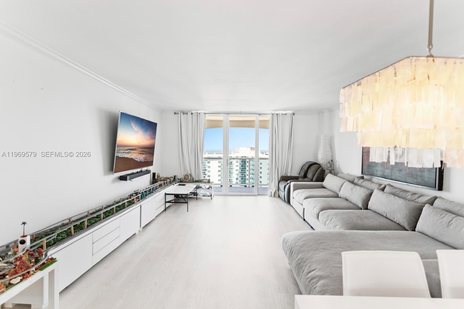 Photo of 3800 Ocean Dr  #1815, Hollywood, Florida, 33019 - 