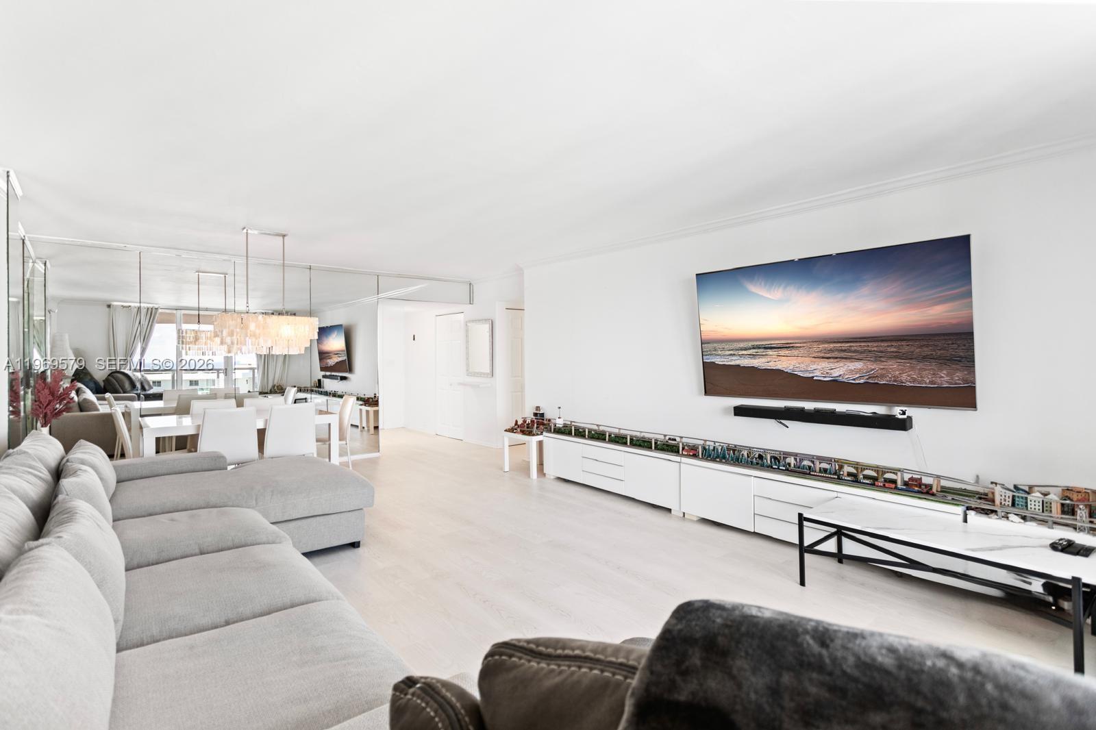 Photo of 3800 Ocean Dr  #1815, Hollywood, Florida, 33019 - 