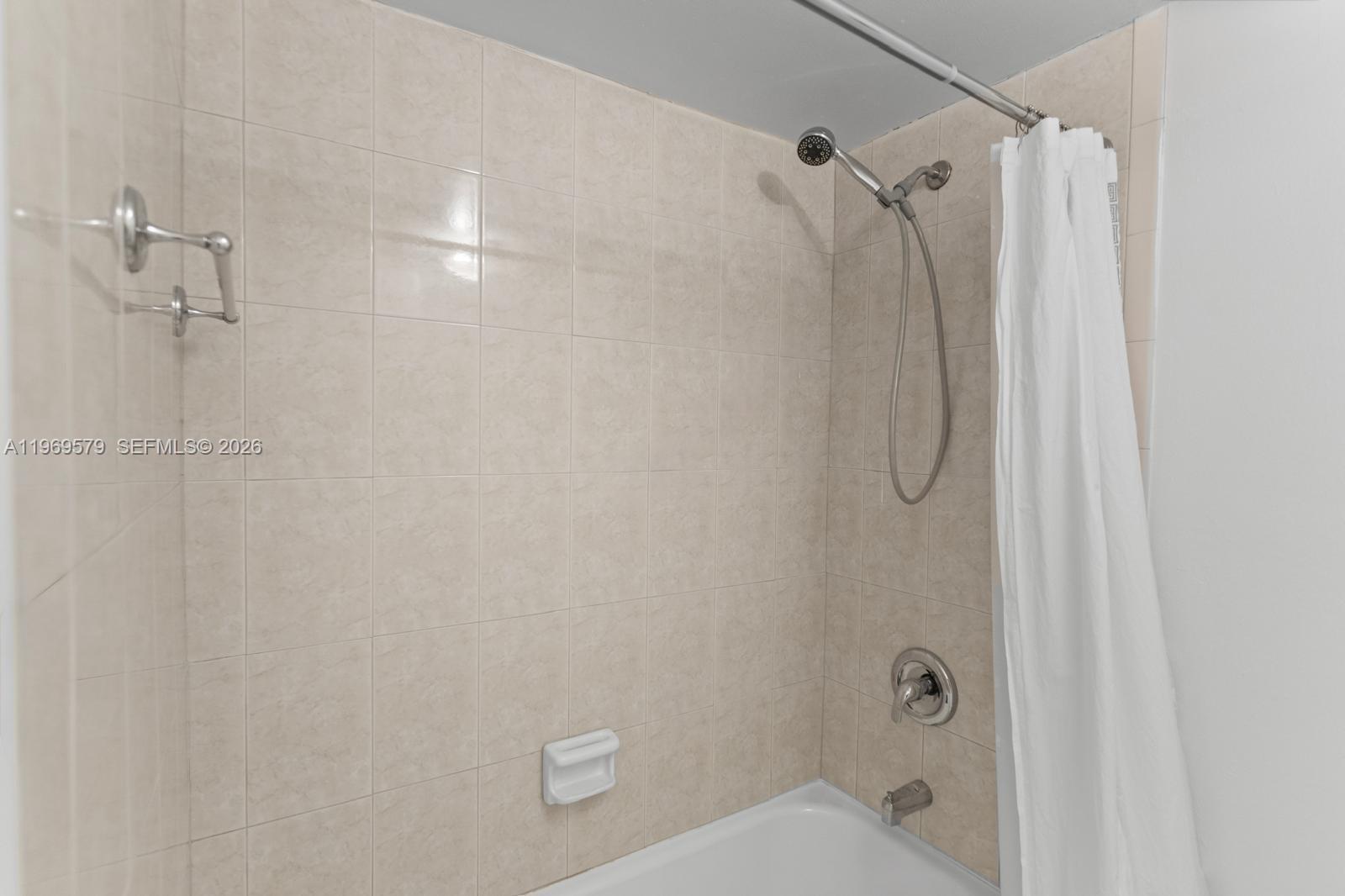 Photo of 3800 Ocean Dr  #1815, Hollywood, Florida, 33019 - 