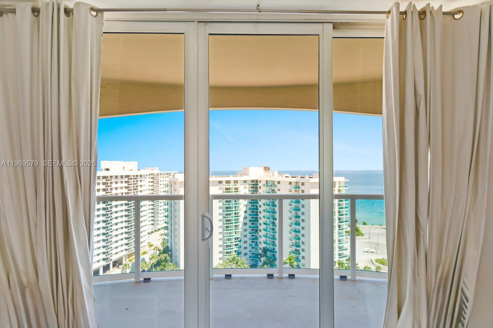 Photo of 3800 Ocean Dr  #1815, Hollywood, Florida, 33019 - 