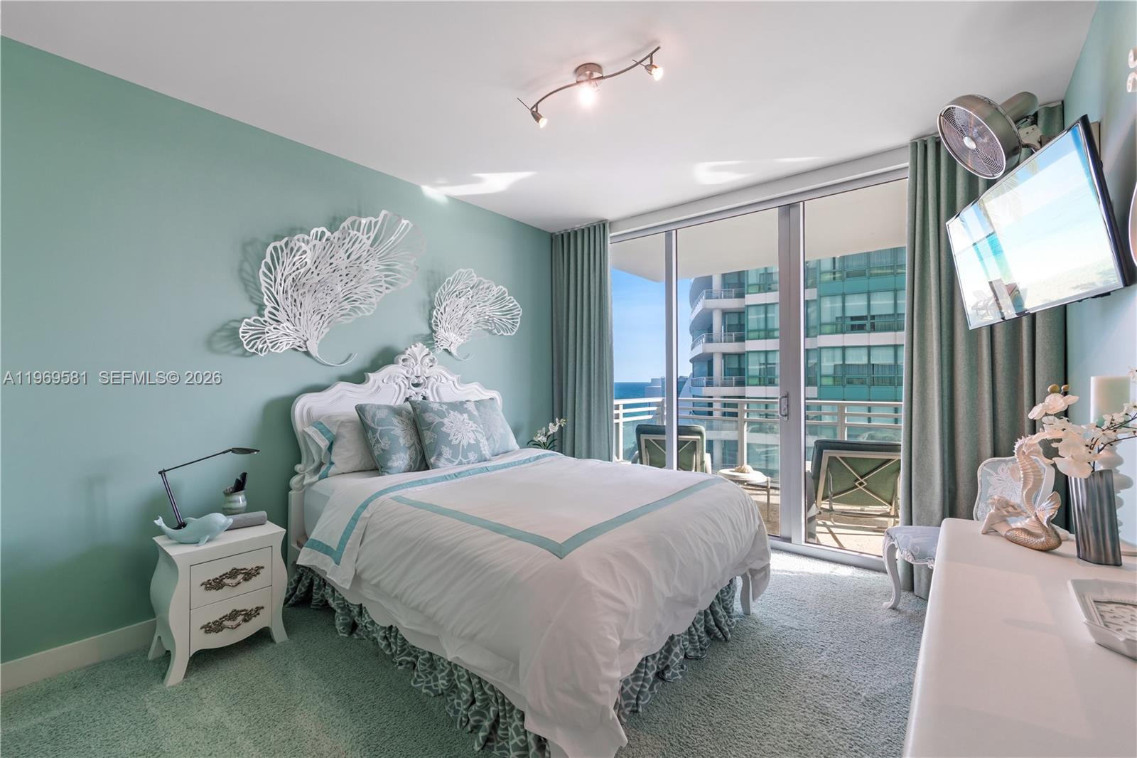 Photo of 3535 Ocean drive #1405, Hollywood, Florida, 33019 -