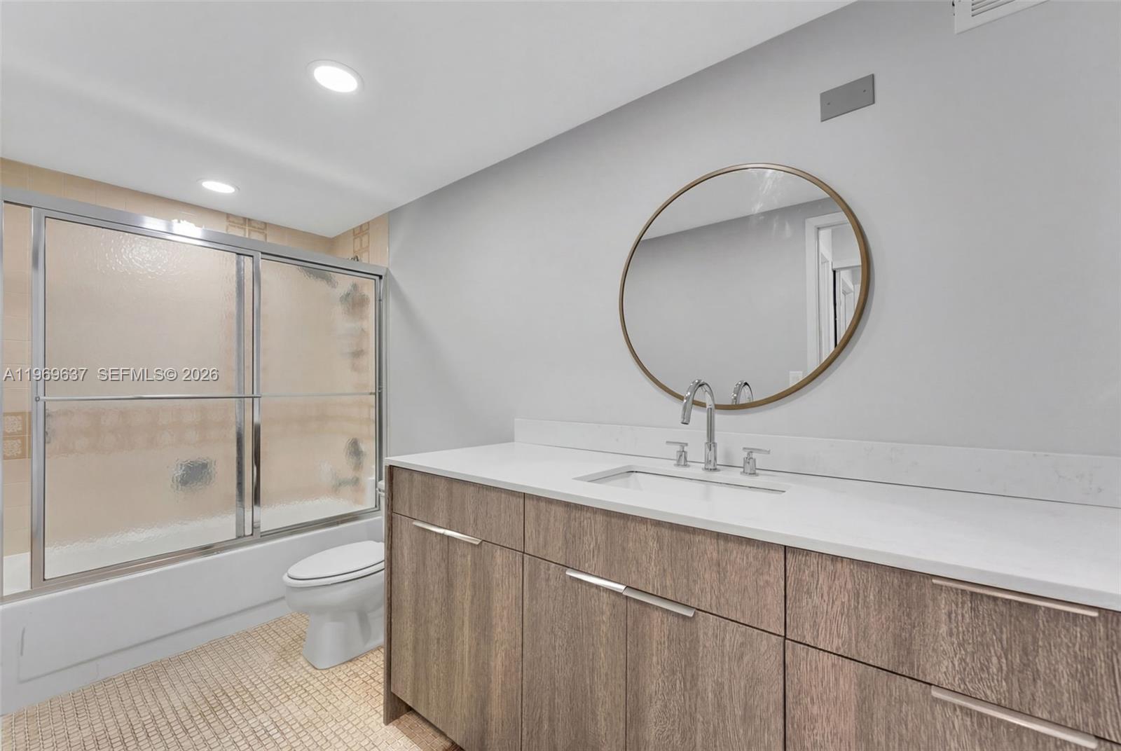 Photo of 2500 PARKVIEW DR  #2407, Hallandale Beach, Florida, 33009 - 