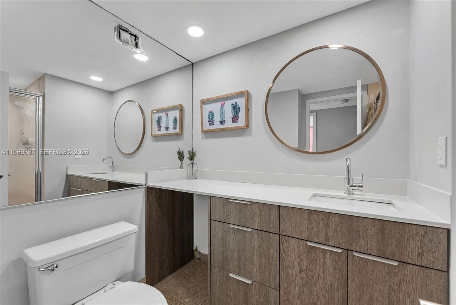 Photo of 2500 PARKVIEW DR  #2407, Hallandale Beach, Florida, 33009 - 