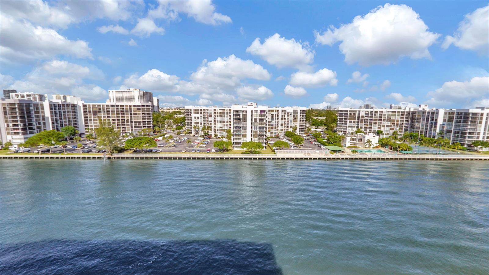 Photo of 3000 Ocean #920, Hollywood, Florida, 33019 - 14-web-or-mls-DSC08706