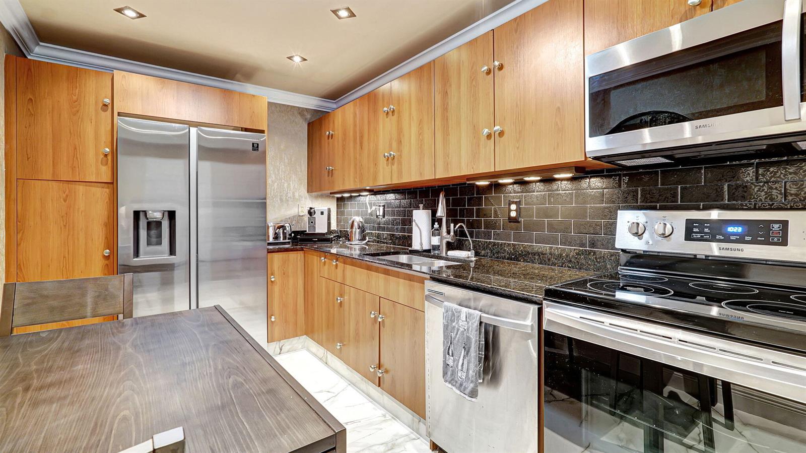 Photo of 3000 Ocean #920, Hollywood, Florida, 33019 - 19-web-or-mls-DSC08731