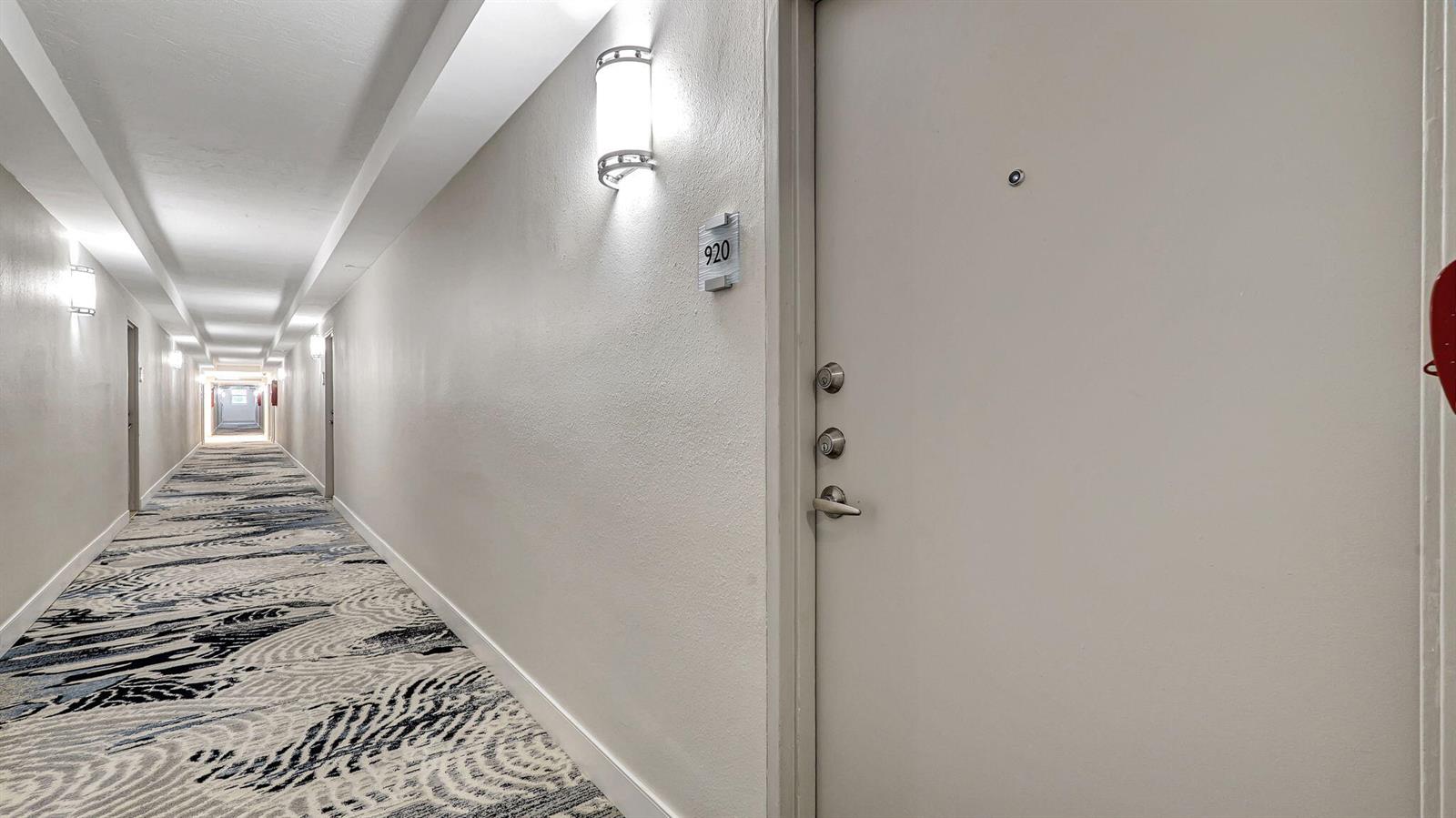 Photo of 3000 Ocean #920, Hollywood, Florida, 33019 - 3-web-or-mls-DSC08651