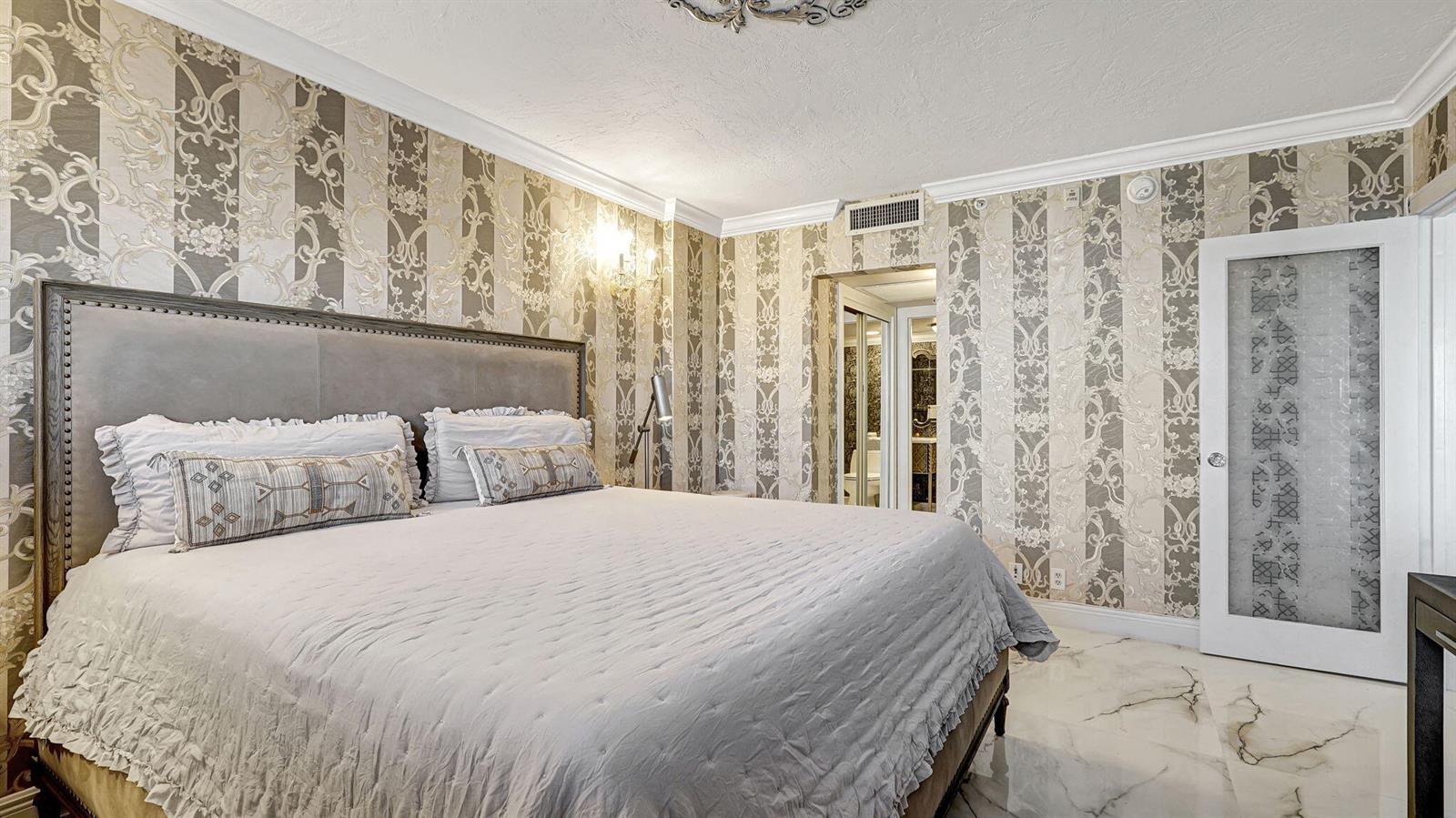 Photo of 3000 Ocean #920, Hollywood, Florida, 33019 - 34-web-or-mls-DSC08806