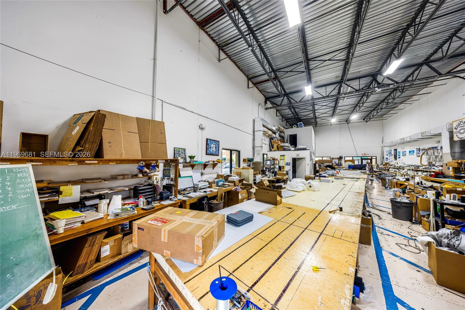 See details 3718 / sq. ft. $ 2026-02-21 0 Photo