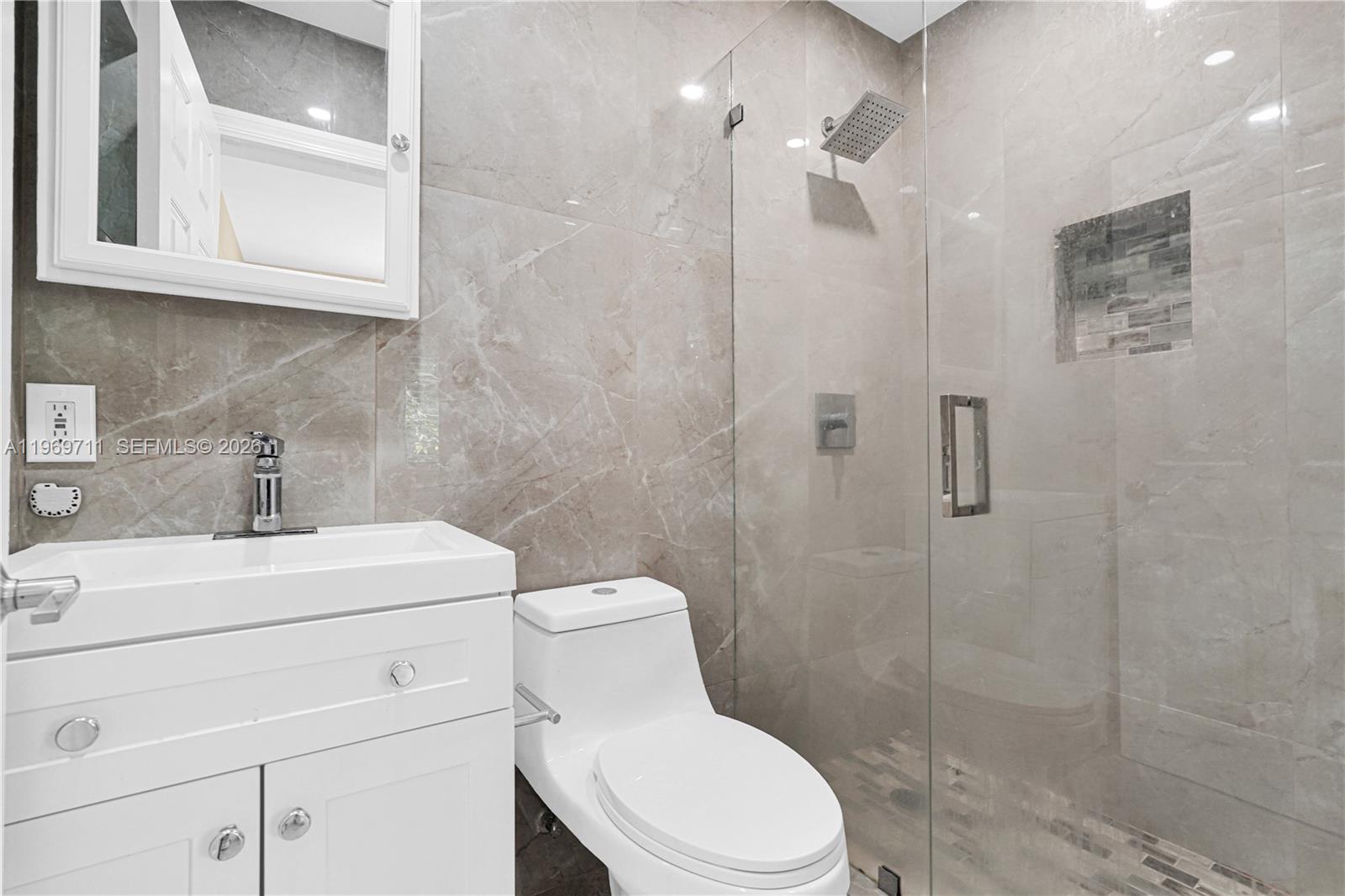 11919 4 / 4 1800 sq. ft. $ 2026-02-21 0 foto