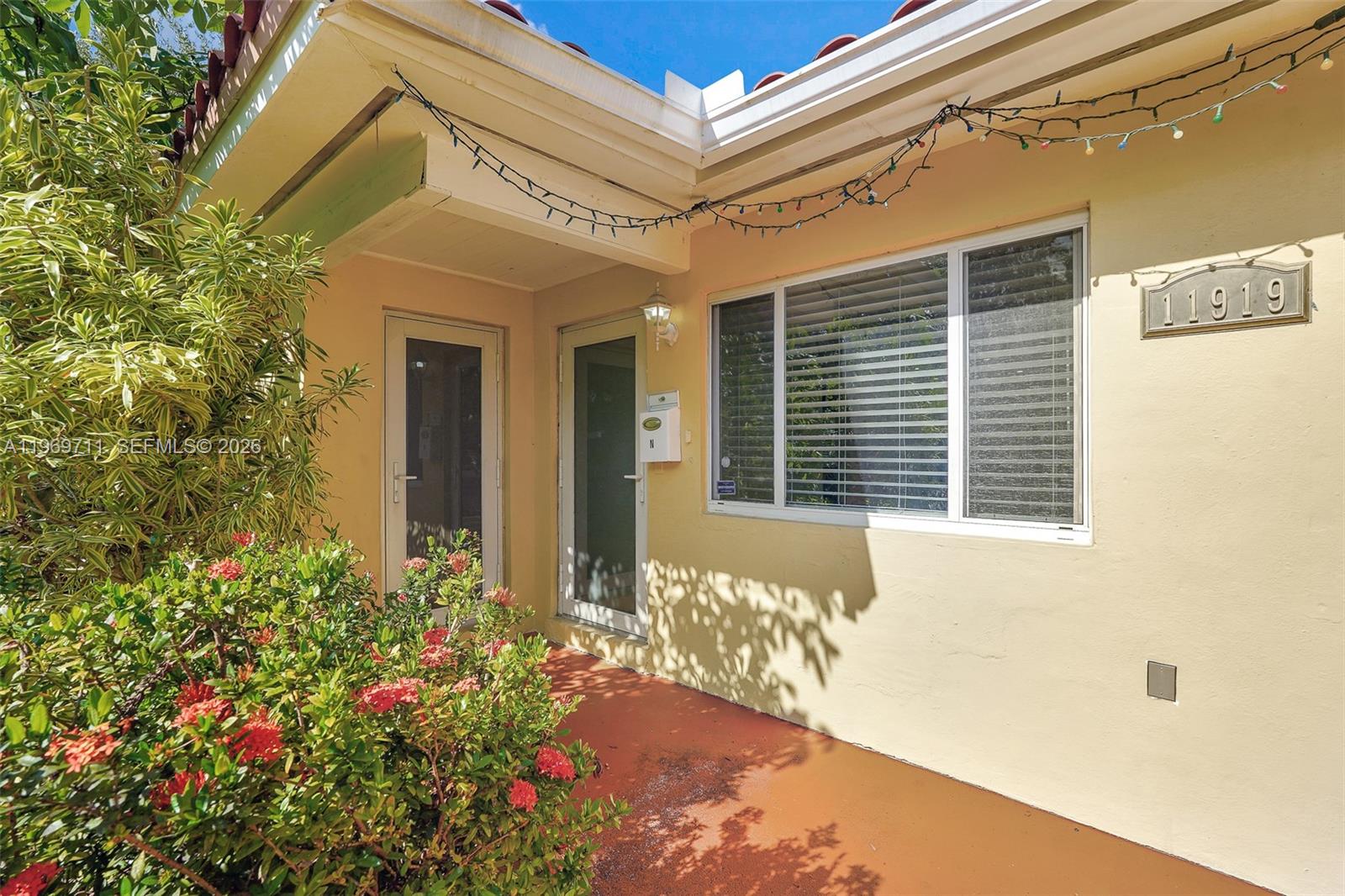 11919 4 / 4 1800 sq. ft. $ 2026-02-21 0 foto