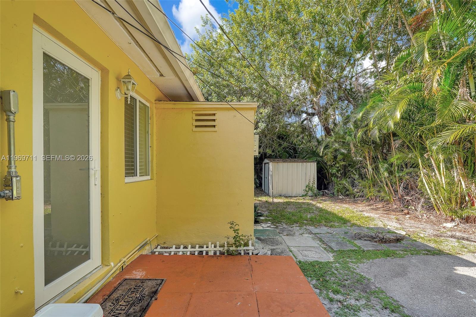 11919 4 / 4 1800 sq. ft. $ 2026-02-21 0 foto