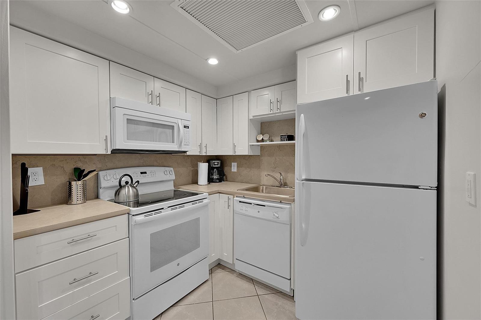 #1-2  / 0 1620 sq. ft. $ 2026-05-28 0 foto