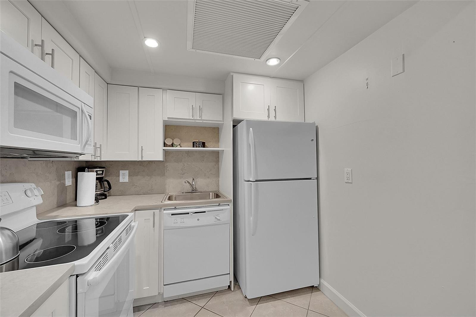 #1-2  / 0 1620 sq. ft. $ 2026-05-28 0 foto