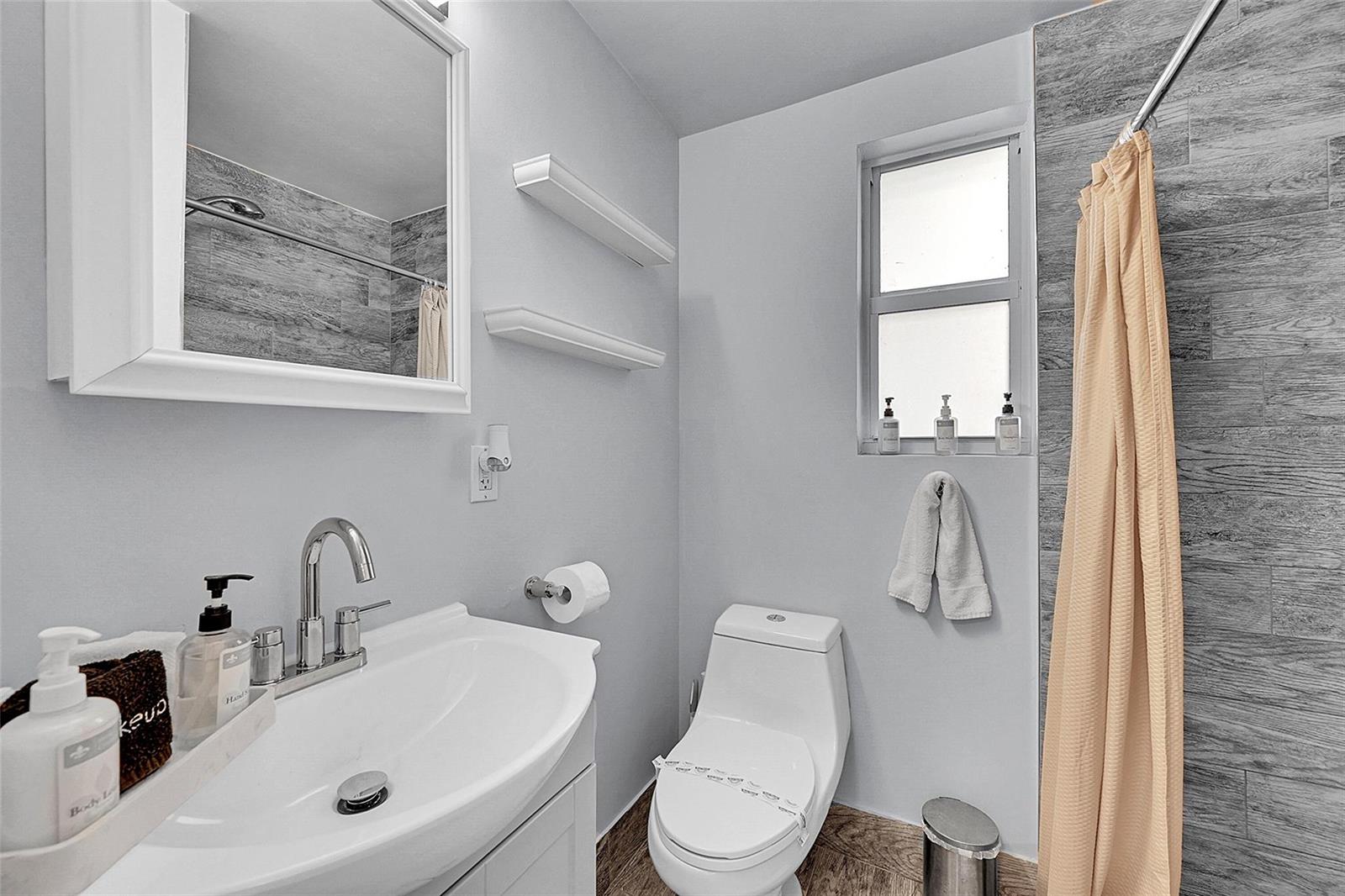#1-2  / 0 1620 sq. ft. $ 2026-05-28 0 foto
