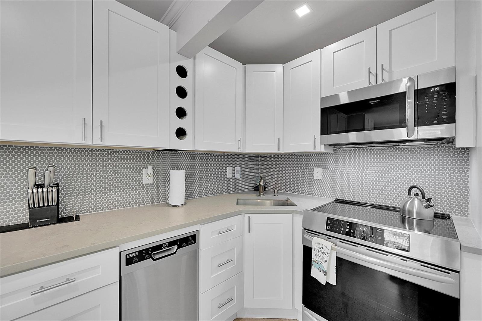 #1-2  / 0 1620 sq. ft. $ 2026-05-28 0 foto