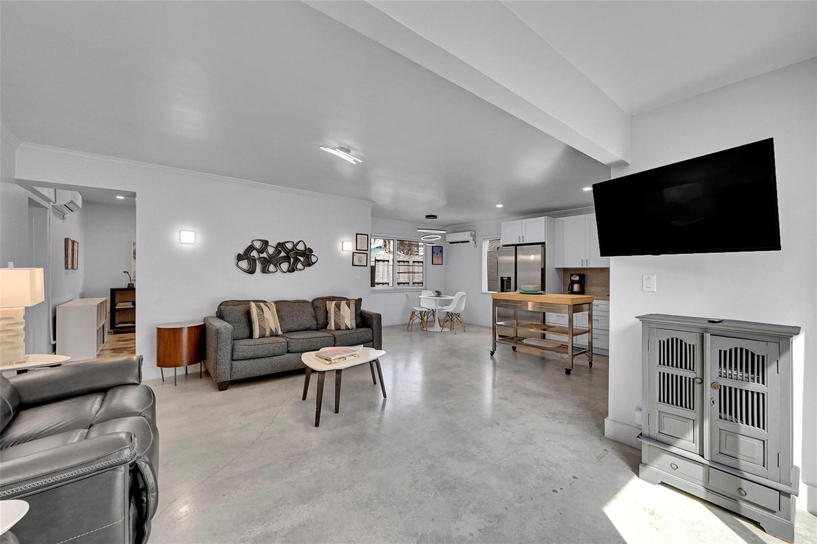 #1-2  / 0 1620 sq. ft. $ 2026-05-28 0 foto